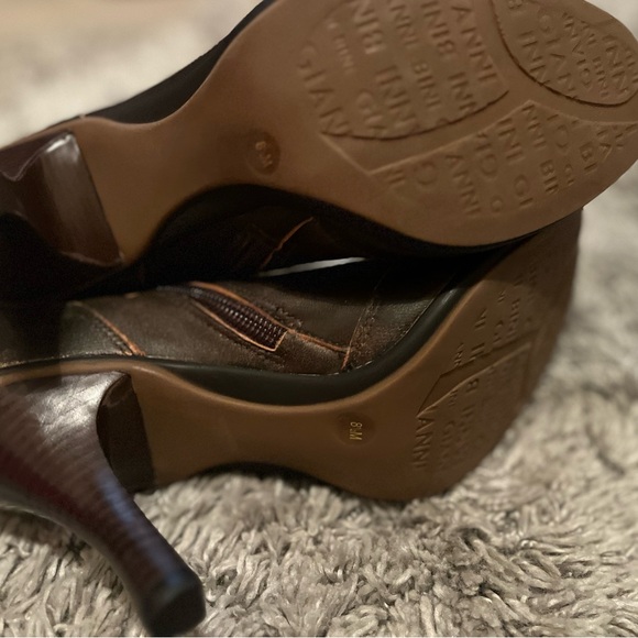 Gianni Bini Boots - Picture 3 of 4